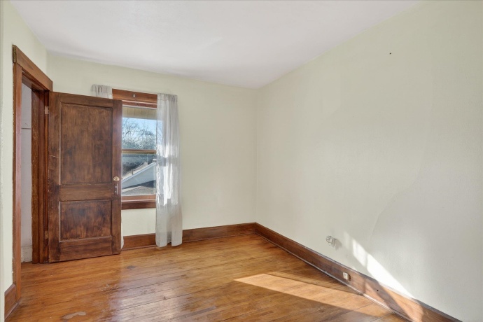 825 Harlem, MACHESNEY PARK, Illinois 61115, 4 Bedrooms Bedrooms, ,1 BathroomBathrooms,House,For Sale,Harlem,202600886