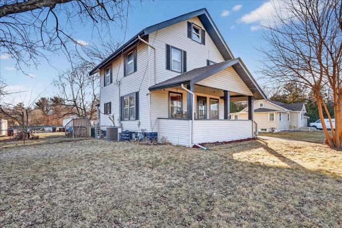 825 Harlem, MACHESNEY PARK, Illinois 61115, 4 Bedrooms Bedrooms, ,1 BathroomBathrooms,House,For Sale,Harlem,202600886