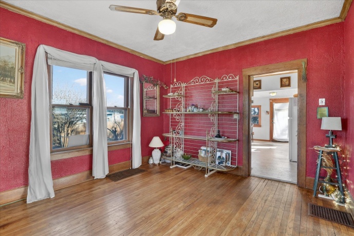 825 Harlem, MACHESNEY PARK, Illinois 61115, 4 Bedrooms Bedrooms, ,1 BathroomBathrooms,House,For Sale,Harlem,202600886