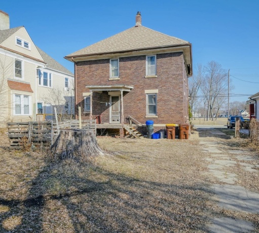 703 3rd, ROCKFORD, Illinois 61103, 4 Bedrooms Bedrooms, ,2 BathroomsBathrooms,House,For Sale,3rd,202600887