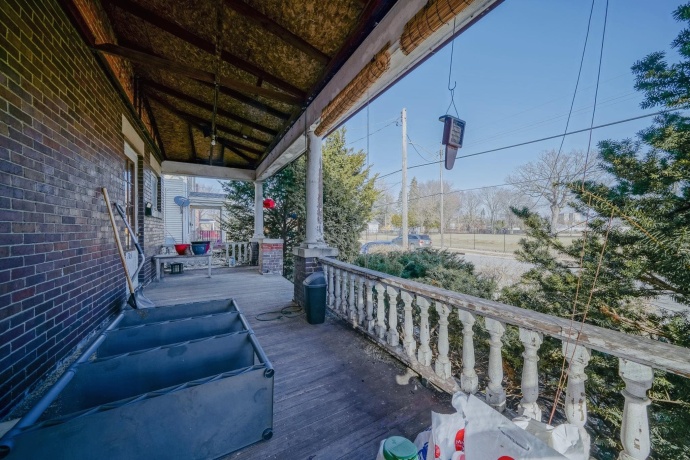 703 3rd, ROCKFORD, Illinois 61103, 4 Bedrooms Bedrooms, ,2 BathroomsBathrooms,House,For Sale,3rd,202600887