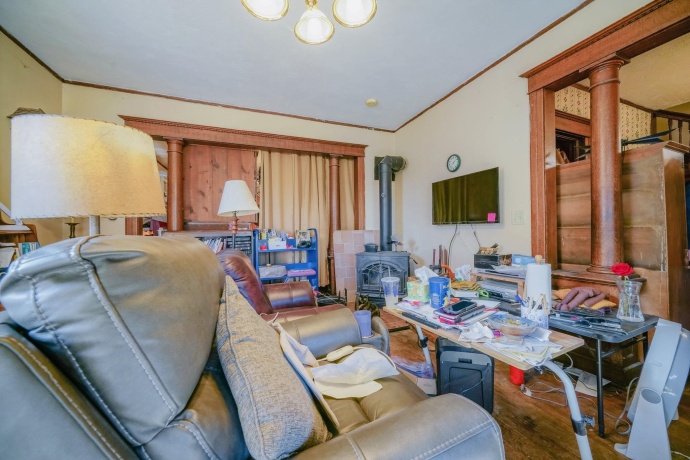 703 3rd, ROCKFORD, Illinois 61103, 4 Bedrooms Bedrooms, ,2 BathroomsBathrooms,House,For Sale,3rd,202600887