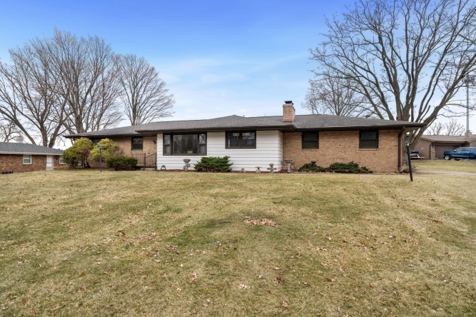 7605 Meander, ROCKFORD, Illinois 61107, 3 Bedrooms Bedrooms, ,2 BathroomsBathrooms,House,For Sale,Meander,202600889