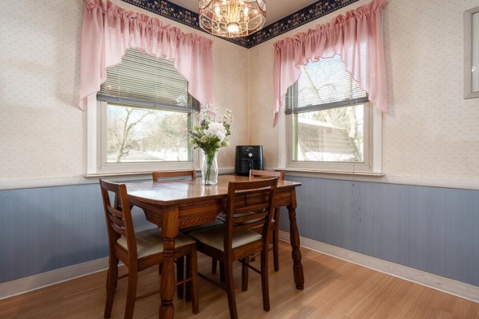 926 Stratford, ROCKFORD, Illinois 61107, 3 Bedrooms Bedrooms, ,2 BathroomsBathrooms,House,For Sale,Stratford,202600535