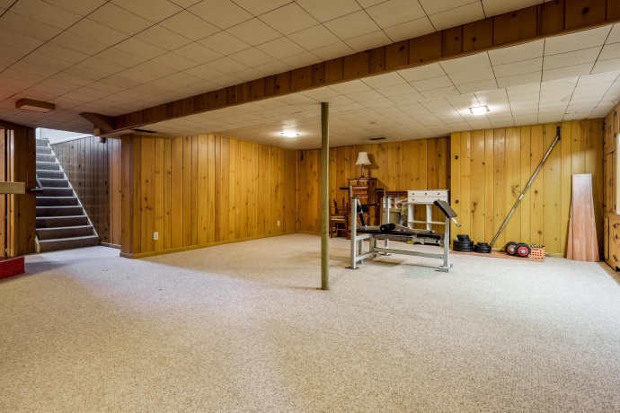 926 Stratford, ROCKFORD, Illinois 61107, 3 Bedrooms Bedrooms, ,2 BathroomsBathrooms,House,For Sale,Stratford,202600535