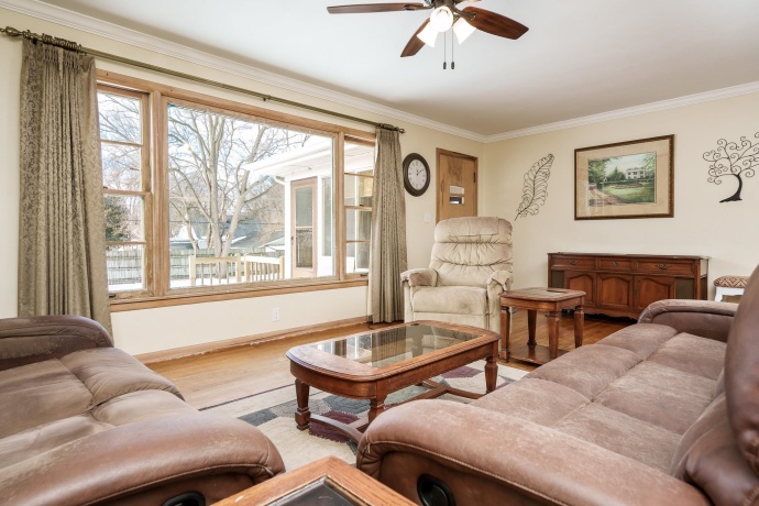 926 Stratford, ROCKFORD, Illinois 61107, 3 Bedrooms Bedrooms, ,2 BathroomsBathrooms,House,For Sale,Stratford,202600535