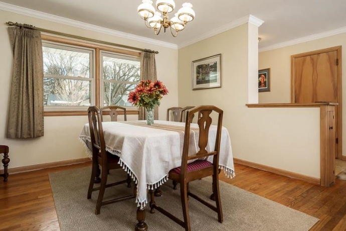 926 Stratford, ROCKFORD, Illinois 61107, 3 Bedrooms Bedrooms, ,2 BathroomsBathrooms,House,For Sale,Stratford,202600535