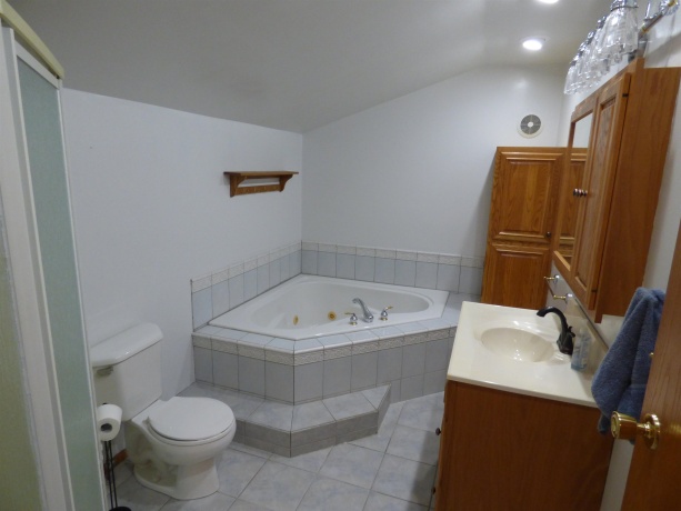 532 Ward, STOCKTON, Illinois 61085, 4 Bedrooms Bedrooms, ,3 BathroomsBathrooms,House,For Sale,Ward,202600669