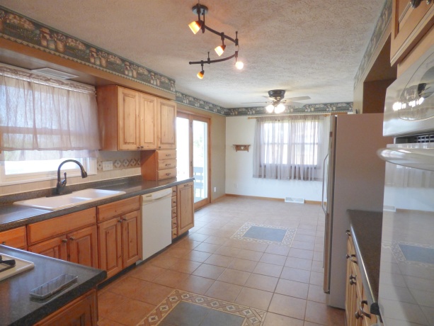 532 Ward, STOCKTON, Illinois 61085, 4 Bedrooms Bedrooms, ,3 BathroomsBathrooms,House,For Sale,Ward,202600669