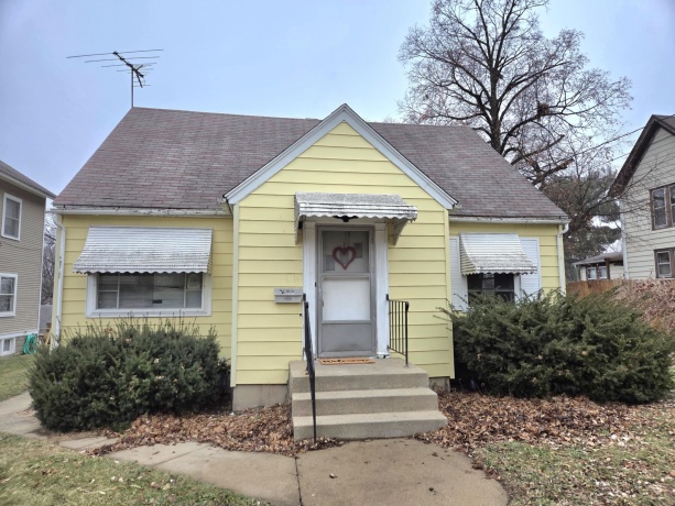 1123 16th, ROCKFORD, Illinois 61104, 3 Bedrooms Bedrooms, ,1 BathroomBathrooms,House,For Sale,16th,202600101