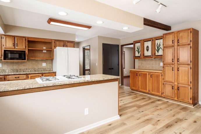 6747 Lynnhurst, ROSCOE, Illinois 61073, 3 Bedrooms Bedrooms, ,2 BathroomsBathrooms,House,For Sale,Lynnhurst,202600892