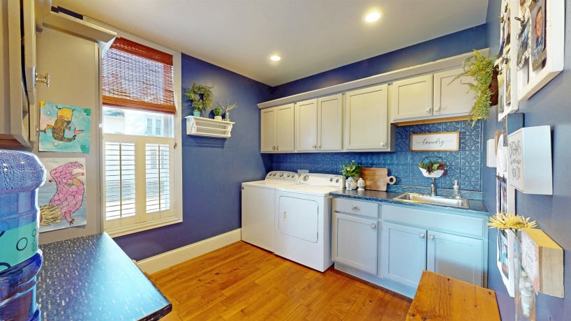 629 Locust, LANARK, Illinois 61046, 4 Bedrooms Bedrooms, ,2 BathroomsBathrooms,House,For Sale,Locust,202600895