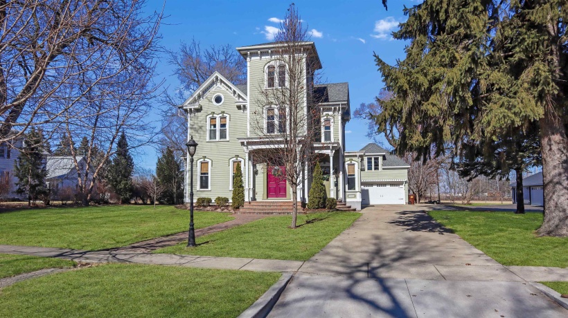 629 Locust, LANARK, Illinois 61046, 4 Bedrooms Bedrooms, ,2 BathroomsBathrooms,House,For Sale,Locust,202600895