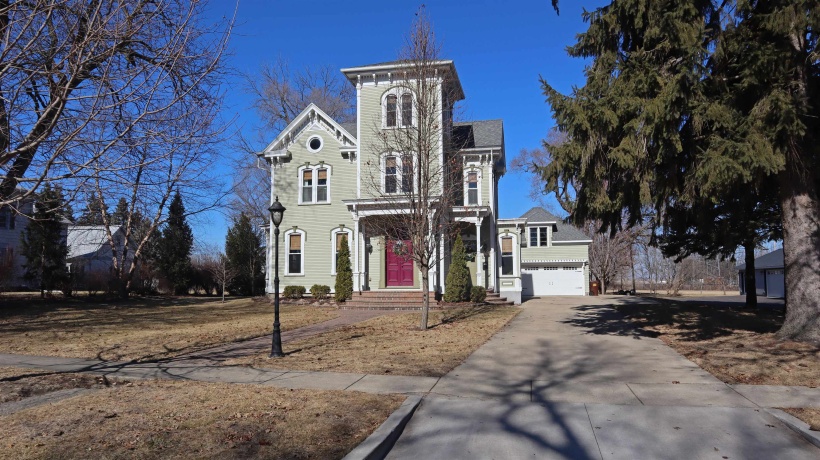 629 Locust, LANARK, Illinois 61046, 4 Bedrooms Bedrooms, ,2 BathroomsBathrooms,House,For Sale,Locust,202600895