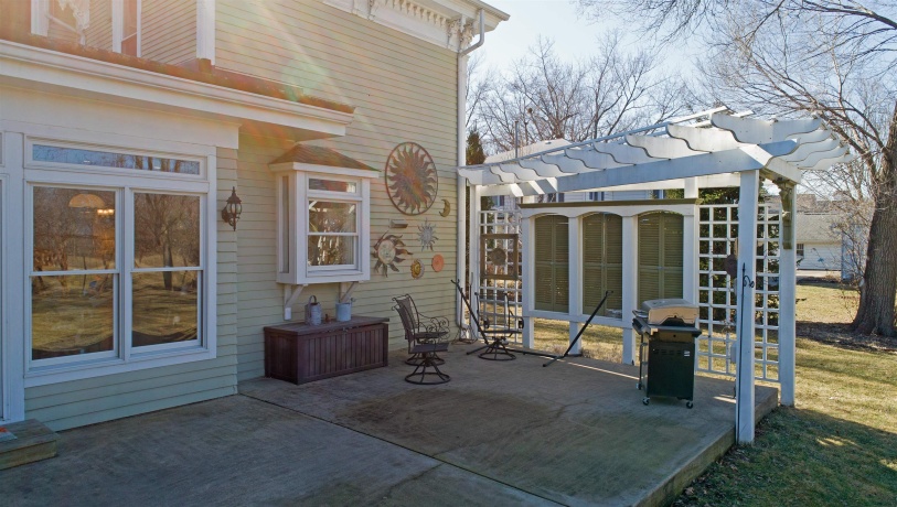 629 Locust, LANARK, Illinois 61046, 4 Bedrooms Bedrooms, ,2 BathroomsBathrooms,House,For Sale,Locust,202600895