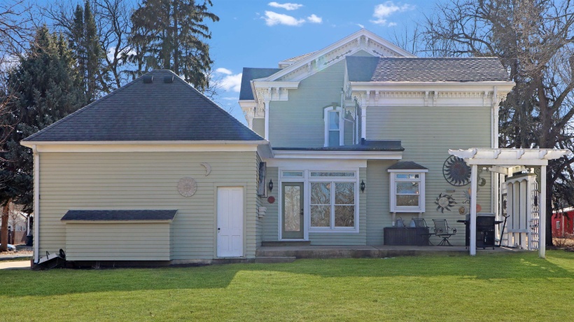 629 Locust, LANARK, Illinois 61046, 4 Bedrooms Bedrooms, ,2 BathroomsBathrooms,House,For Sale,Locust,202600895