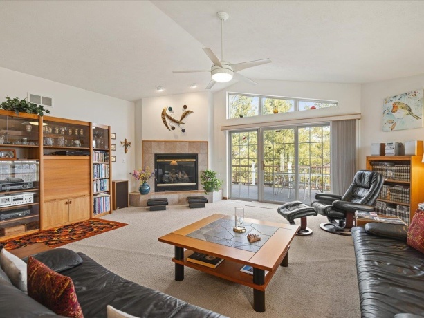 2272 Drexel, LAKE SUMMERSET, Illinois 61019, 4 Bedrooms Bedrooms, ,2 BathroomsBathrooms,House,For Sale,Drexel,202600898