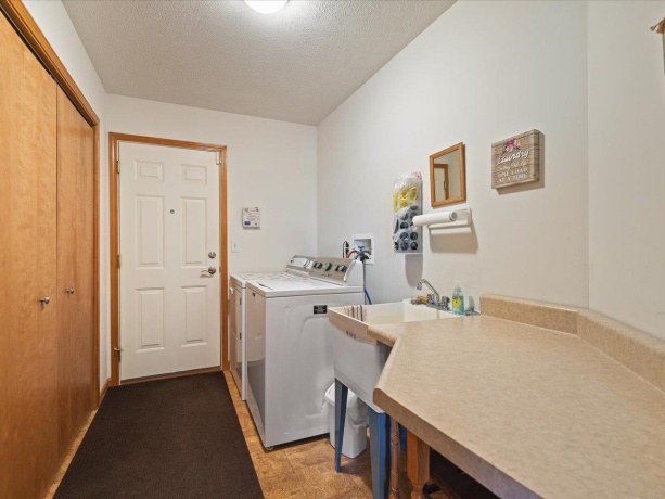 2272 Drexel, LAKE SUMMERSET, Illinois 61019, 4 Bedrooms Bedrooms, ,2 BathroomsBathrooms,House,For Sale,Drexel,202600898