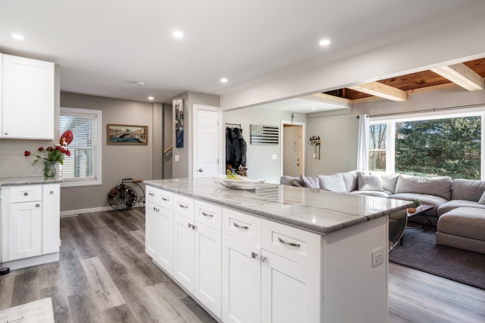 908 Hunter, CALEDONIA, Illinois 61011, 3 Bedrooms Bedrooms, ,1 BathroomBathrooms,House,For Sale,Hunter,202600899