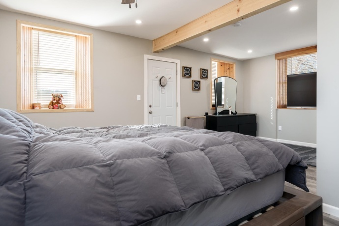 908 Hunter, CALEDONIA, Illinois 61011, 3 Bedrooms Bedrooms, ,1 BathroomBathrooms,House,For Sale,Hunter,202600899