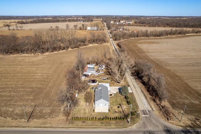 908 Hunter, CALEDONIA, Illinois 61011, 3 Bedrooms Bedrooms, ,1 BathroomBathrooms,House,For Sale,Hunter,202600899