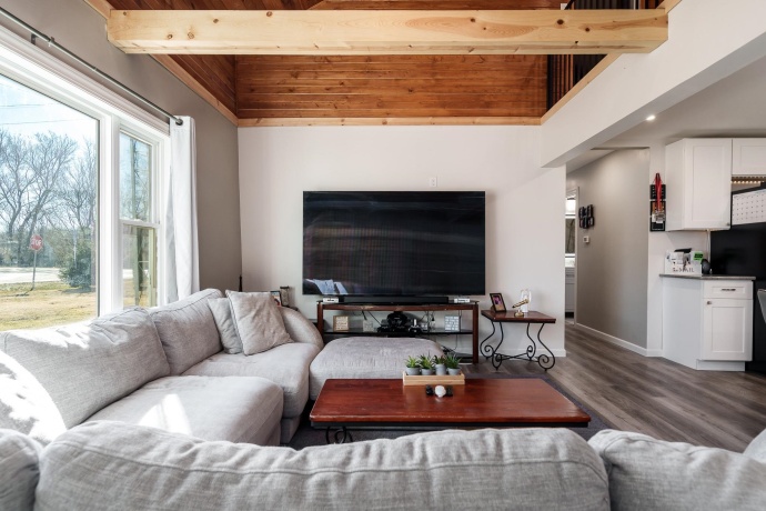 908 Hunter, CALEDONIA, Illinois 61011, 3 Bedrooms Bedrooms, ,1 BathroomBathrooms,House,For Sale,Hunter,202600899