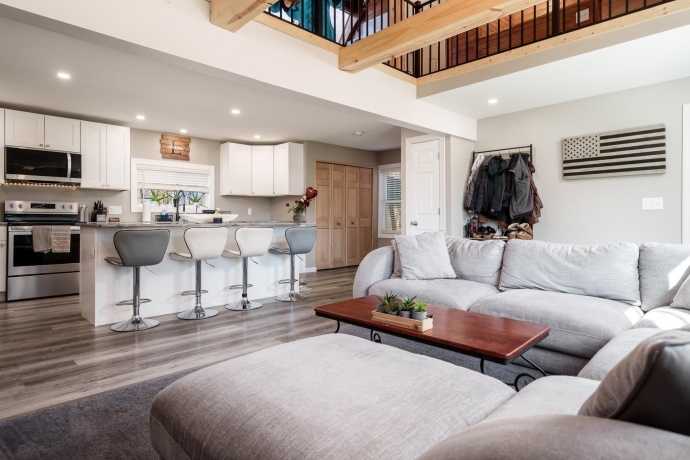 908 Hunter, CALEDONIA, Illinois 61011, 3 Bedrooms Bedrooms, ,1 BathroomBathrooms,House,For Sale,Hunter,202600899