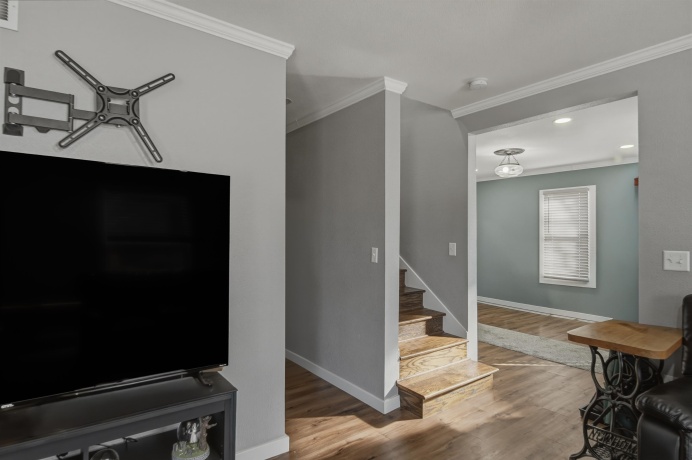 406 Congress, POLO, Illinois 61064, 4 Bedrooms Bedrooms, ,2 BathroomsBathrooms,House,For Sale,Congress,202600901