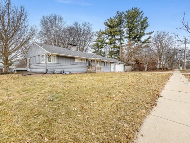 3215 Rural, ROCKFORD, Illinois 61107, 2 Bedrooms Bedrooms, ,2 BathroomsBathrooms,House,For Sale,Rural,202600904