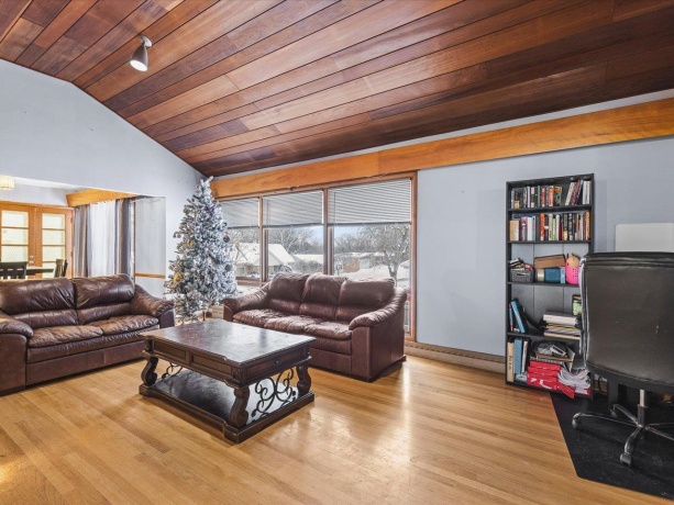 3215 Rural, ROCKFORD, Illinois 61107, 2 Bedrooms Bedrooms, ,2 BathroomsBathrooms,House,For Sale,Rural,202600904