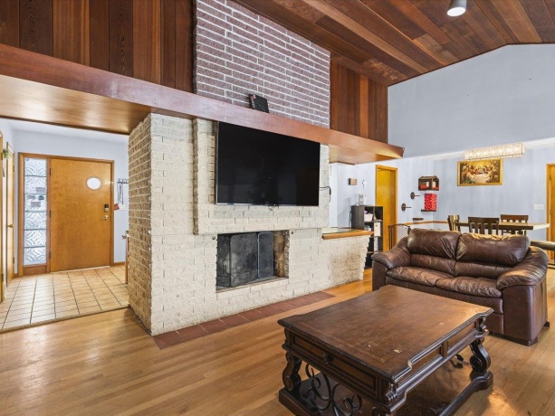 3215 Rural, ROCKFORD, Illinois 61107, 2 Bedrooms Bedrooms, ,2 BathroomsBathrooms,House,For Sale,Rural,202600904