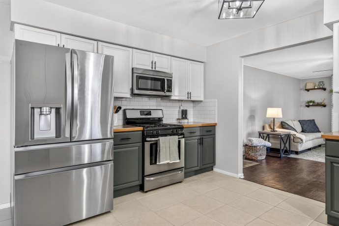 1182 AURA, ROCKFORD, Illinois 61108, 3 Bedrooms Bedrooms, ,2 BathroomsBathrooms,House,For Sale,AURA,202600907