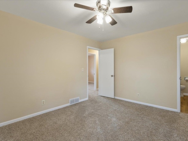 8420 Bobolink, MACHESNEY PARK, Illinois 61115, 3 Bedrooms Bedrooms, ,1 BathroomBathrooms,House,For Sale,Bobolink,202600908