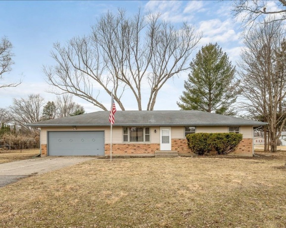 8420 Bobolink, MACHESNEY PARK, Illinois 61115, 3 Bedrooms Bedrooms, ,1 BathroomBathrooms,House,For Sale,Bobolink,202600908