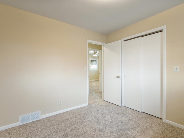 8420 Bobolink, MACHESNEY PARK, Illinois 61115, 3 Bedrooms Bedrooms, ,1 BathroomBathrooms,House,For Sale,Bobolink,202600908