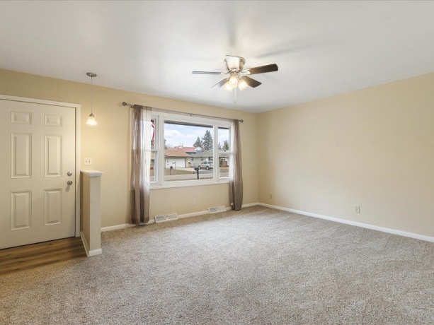 8420 Bobolink, MACHESNEY PARK, Illinois 61115, 3 Bedrooms Bedrooms, ,1 BathroomBathrooms,House,For Sale,Bobolink,202600908