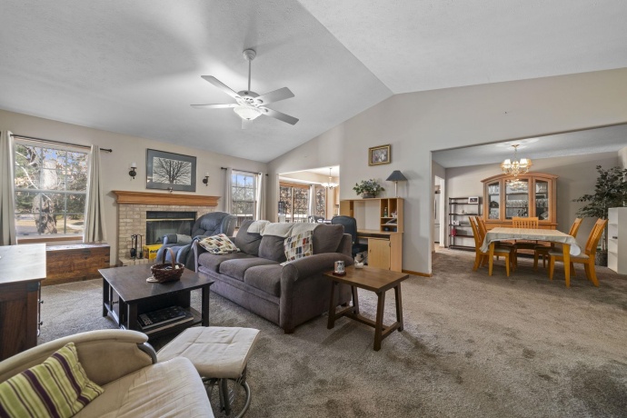 6854 Candlewood, LOVES PARK, Illinois 61111, 4 Bedrooms Bedrooms, ,3 BathroomsBathrooms,House,For Sale,Candlewood,202600909