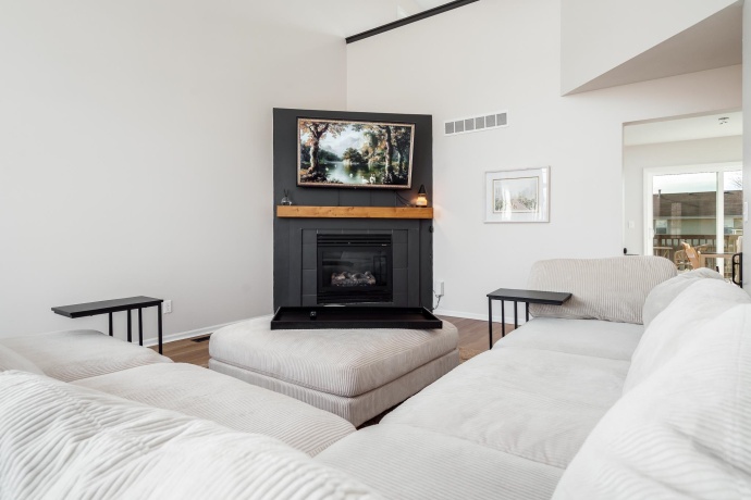 148 Prairie Moon, DAVIS JUNCTION, Illinois 61020, 3 Bedrooms Bedrooms, ,2 BathroomsBathrooms,House,For Sale,Prairie Moon,202600910