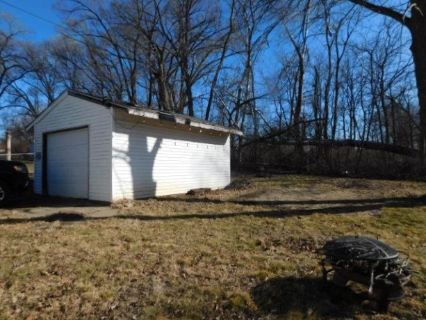 722 Plaisance, ROCKFORD, Illinois 61102, 2 Bedrooms Bedrooms, ,House,For Sale,Plaisance,202600912