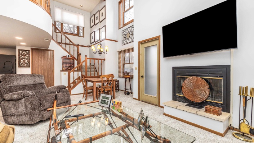 63 Oak Glen, GALENA, Illinois 61036, 2 Bedrooms Bedrooms, ,2 BathroomsBathrooms,House,For Sale,Oak Glen,202600913