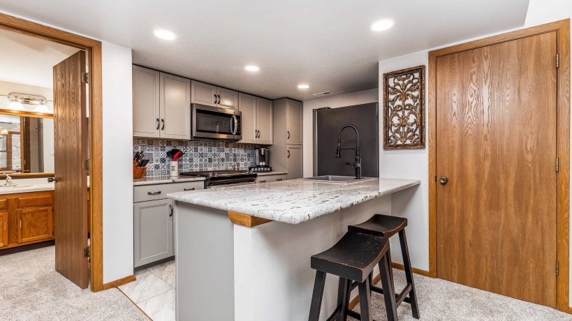 63 Oak Glen, GALENA, Illinois 61036, 2 Bedrooms Bedrooms, ,2 BathroomsBathrooms,House,For Sale,Oak Glen,202600913