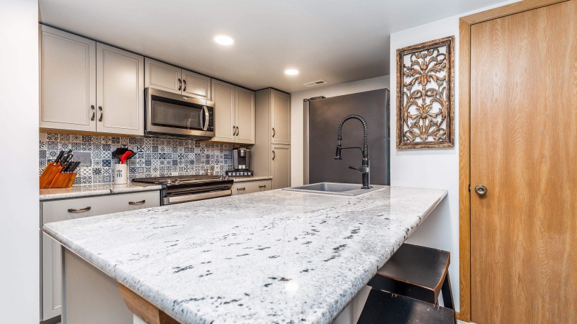 63 Oak Glen, GALENA, Illinois 61036, 2 Bedrooms Bedrooms, ,2 BathroomsBathrooms,House,For Sale,Oak Glen,202600913