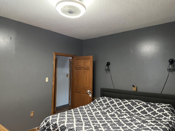 1922 PORTLAND, SAVANNA, Illinois 61074, 3 Bedrooms Bedrooms, ,1 BathroomBathrooms,House,For Sale,PORTLAND,202600916