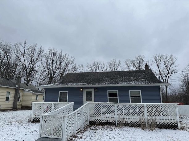 1922 PORTLAND, SAVANNA, Illinois 61074, 3 Bedrooms Bedrooms, ,1 BathroomBathrooms,House,For Sale,PORTLAND,202600916