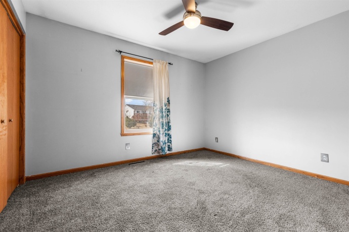 182 Autumnwood, DAVIS JUNCTION, Illinois 61020, 3 Bedrooms Bedrooms, ,2 BathroomsBathrooms,House,For Sale,Autumnwood,202600822