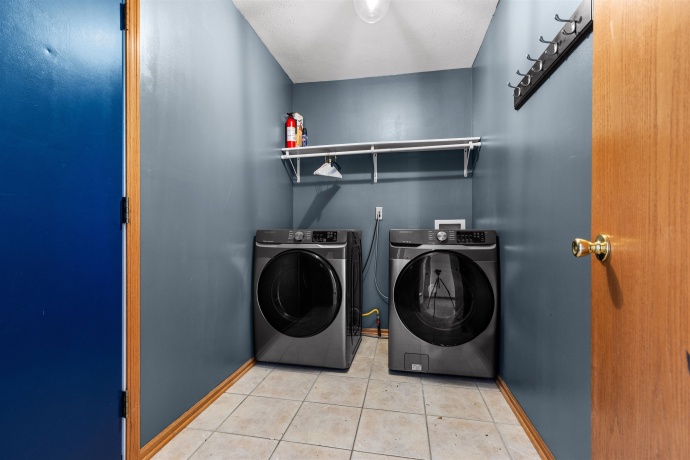 182 Autumnwood, DAVIS JUNCTION, Illinois 61020, 3 Bedrooms Bedrooms, ,2 BathroomsBathrooms,House,For Sale,Autumnwood,202600822