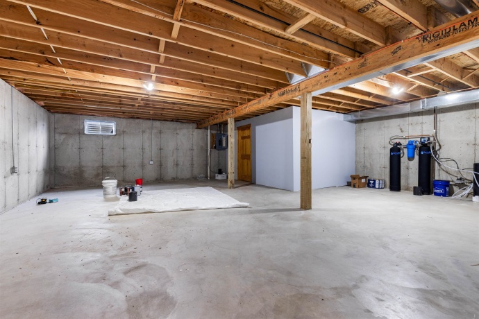 182 Autumnwood, DAVIS JUNCTION, Illinois 61020, 3 Bedrooms Bedrooms, ,2 BathroomsBathrooms,House,For Sale,Autumnwood,202600822