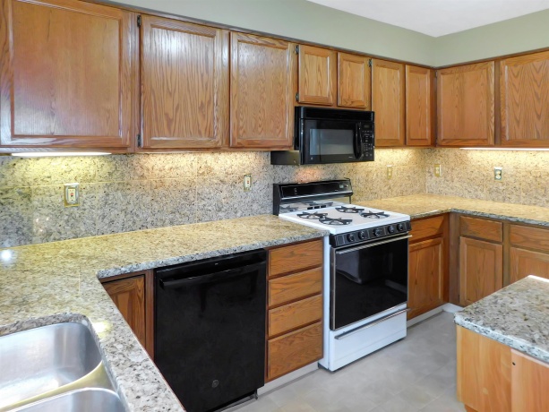 13699 Chevron, ROCKTON, Illinois 61072, 3 Bedrooms Bedrooms, ,2 BathroomsBathrooms,House,For Sale,Chevron,202600919