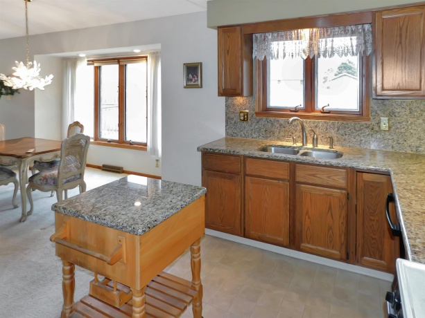 13699 Chevron, ROCKTON, Illinois 61072, 3 Bedrooms Bedrooms, ,2 BathroomsBathrooms,House,For Sale,Chevron,202600919