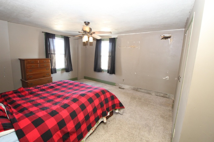 15210 MURPHY, WINNEBAGO, Illinois 61088, 4 Bedrooms Bedrooms, ,1 BathroomBathrooms,House,For Sale,MURPHY,202600920